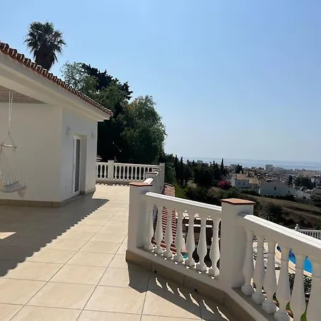 فيلة Breathtaking Andalusian
