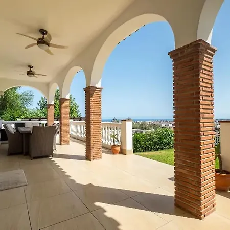 Breathtaking Andalusian فيلة *